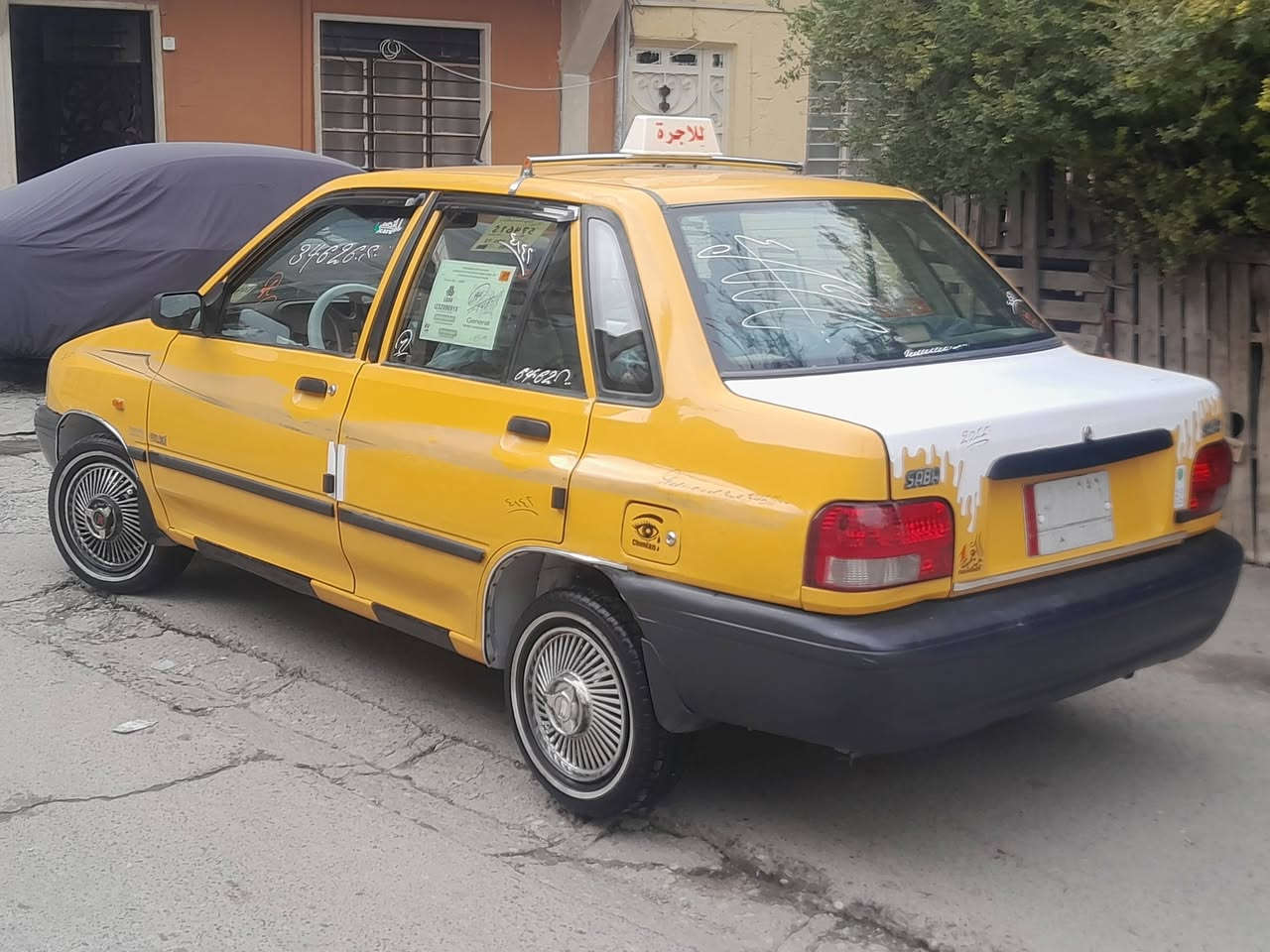 للبيع سايبه موديل١١ مكفوله من محرك وكير وشاصي وباتري وطخم تاير كلو جديد الشرعي بل موصل اتريد وكاله او تحويل حاظر هياء وغرامات صفر كاربون بنزين بيه وعدل اتفول بي السياره جديده ومابيه اي نقص وبدون صبغ وهذا رقمي *********** ***********
