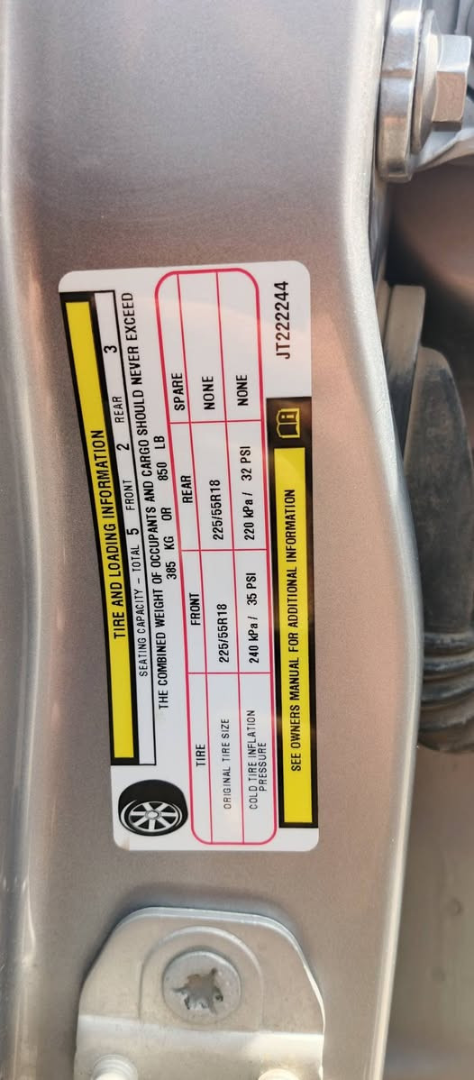 جيب كومباس 2018 فئة LIMITED 4x4
سيارة وارد امريكي حادثها موضح بالصور 
السعر 125$ قابل للتفاوض 
للأستفسار رقمي ***********
