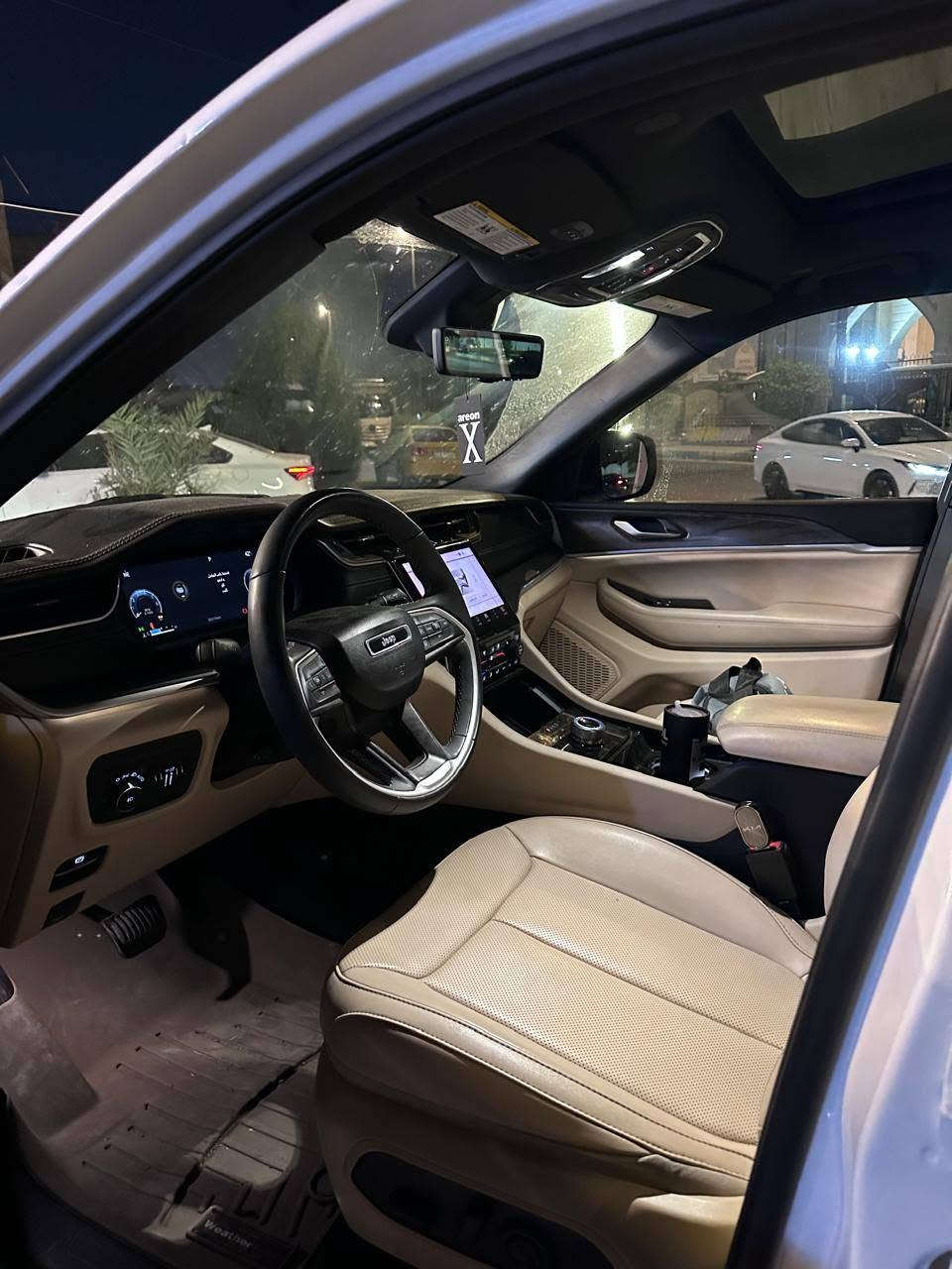 جيب لاريدو موديل 2023 وراد امريكي 
فول ماكو شي مابيهه   سعر 28.500$
تواصل وتساب على هذا الرقم *********** 
رقم بغداد 
مكاني بغداد الشعب شارع الاسواق المركزيه
