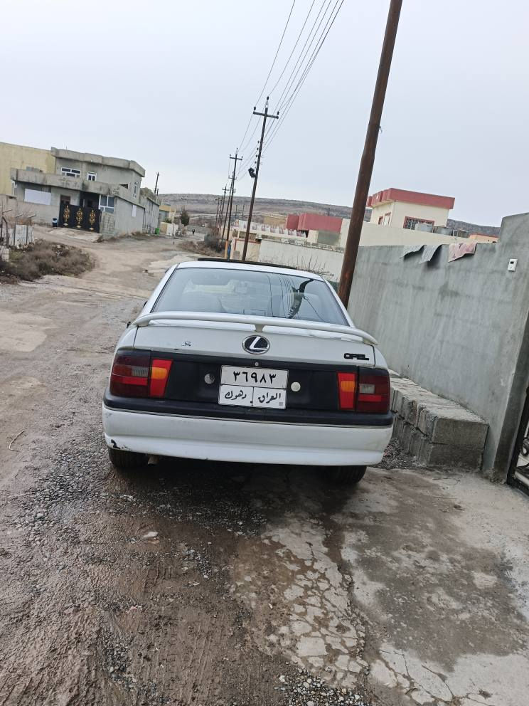 ‎ئۆپل ڤیکترا 
‎مۆدیل ١٩٩٣
‎گێرعادی
‎دوو پارچە سبوغ 
‎٤٢ محامەلە 
‎غرامەی ٤٠٠٠٠٠ لە سەرە دوای محامەلە دەدرێتەوە 
‎رەقەم موبایل ***********
‎*********** شقلاوة, أربيل
