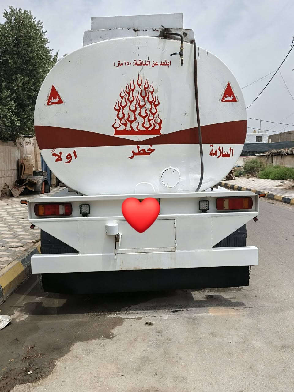 السلام عليكم سكانيا سنكل امامي موديل 2002 طوناج ال 2027 سنوية ال 2027 السعر 285 وبيهة مجال  الاستفسار ***********
