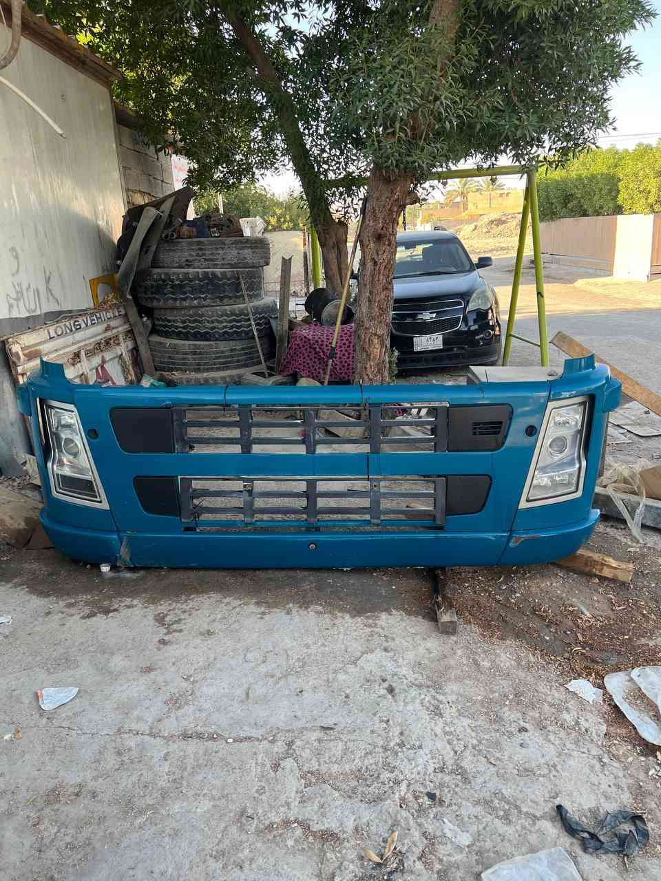 السلام عليكم
دعاميه فالفو شيطان كامله للبيع ملحقاتها
ماطور كهربائي
دبه زراكات
مدكه قماره
هورن عادي وهواء
الدعاميه كامله مع ملحقاتها الي بي شاصي
السعر 5 ورقات  العنوان بغداد ابو غريب  *********** ///***********
