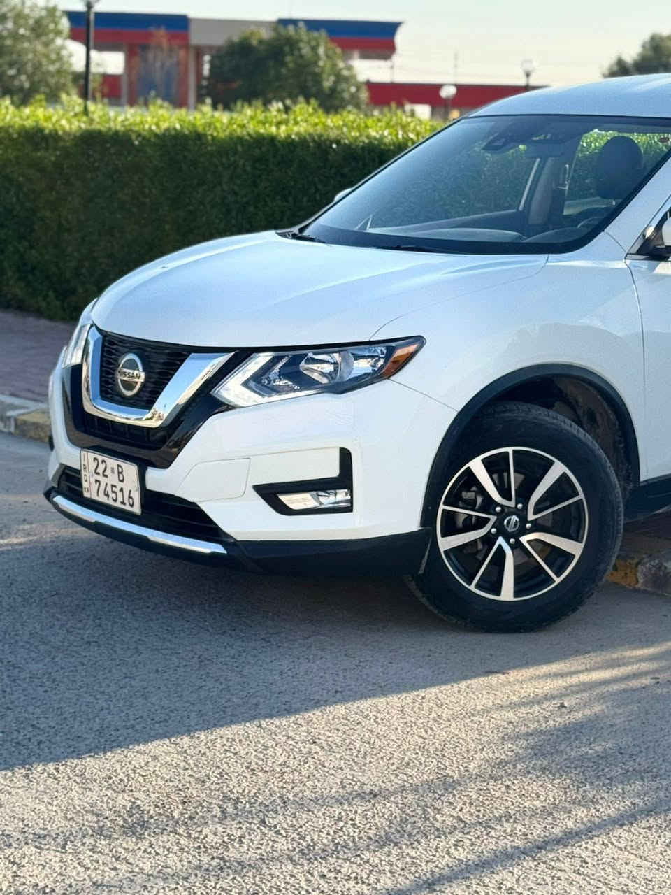 نوع: نيسان روج
موديل 2020
فئه: (AWD) S
لون:أبيض 
ضرر؛: بونيد وجاملغ ومع ضرر خفيف بل شاصي بل العراق وبل أمريكا كلين تايتل 
ممشه: 66الف 
مواصفات: .رادار أمامي مع كامره كشن جلد تحديد مسار لد أمامي خلفي بلوجكترات اماميه مانع تصادم بعد آمو مواصفات 
سعر:  170 وبيه مجال بسيط 
عنوان : ديالى خانقين 
رقم موبايل :*********** فقط واتساب
