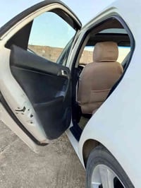 سيراتو موديل 12  رقم كربلاء فول مواصفات الأخير سياره بدون حادث بيه صبغ...