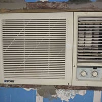 مكيف • بارد • يصير حار