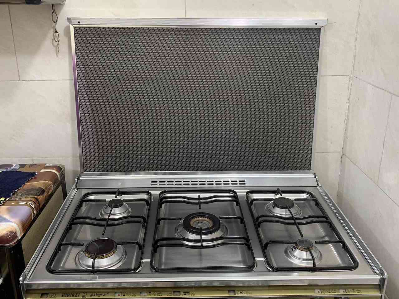 طباخ كريازي للبيع 
خمس مشاعل استعمال قليل
العنوان بغداد الشعب 
للأستفسار ***********
