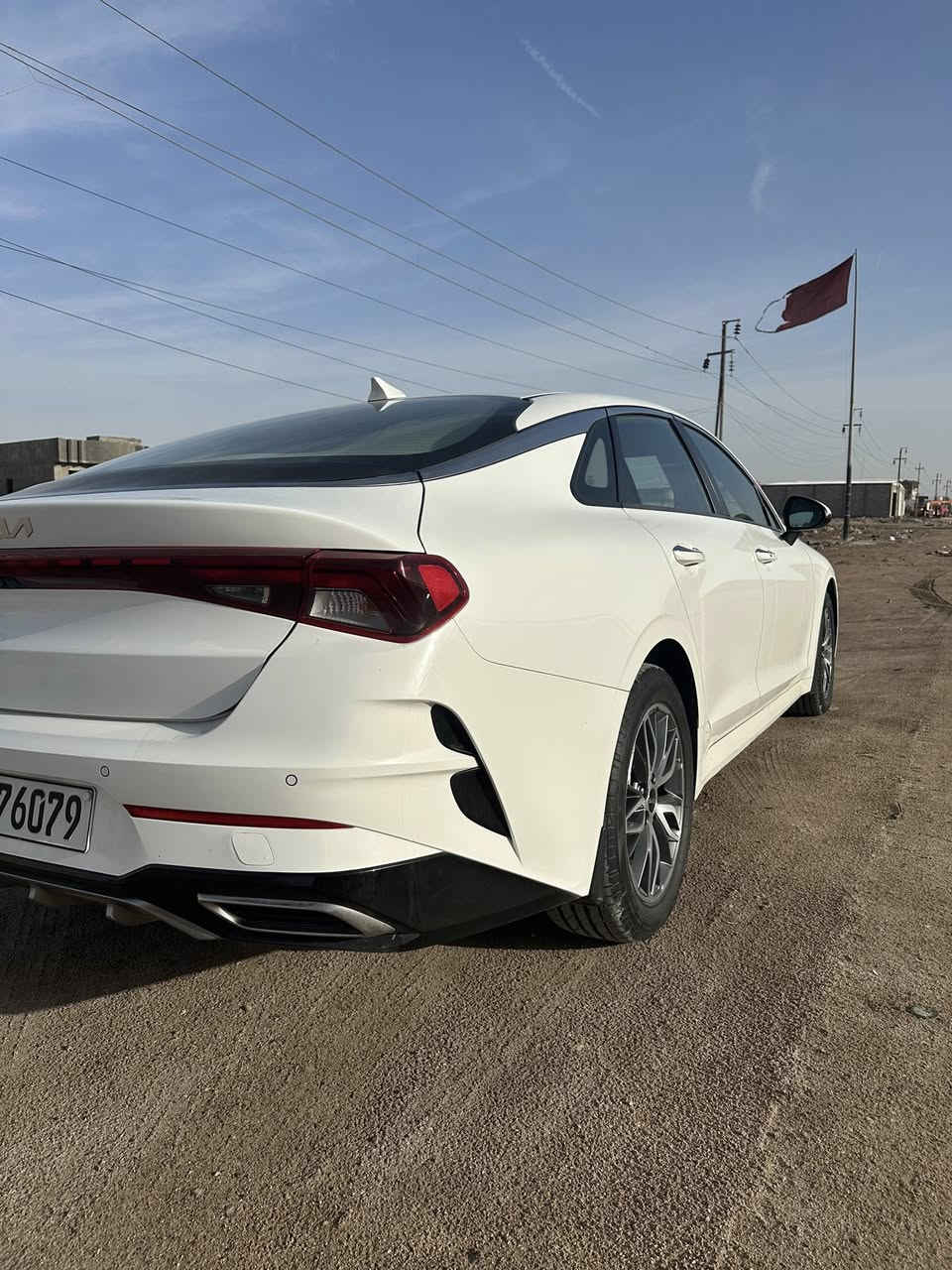 السلام عليكم 
للبيع كي فايف مديل 22 خليجي مكفوله كفاله عامه مكينه وكير وحداده وتخم تاير  ماشيا 131 وقابله للزياده فول مواصفات عدا التنته تبريد لمس بيانو داخل جلد بيجي السعر 195 وبيها مجال قليل للاستفسار الاتصال على الرقم *********** واتساب وتصال
