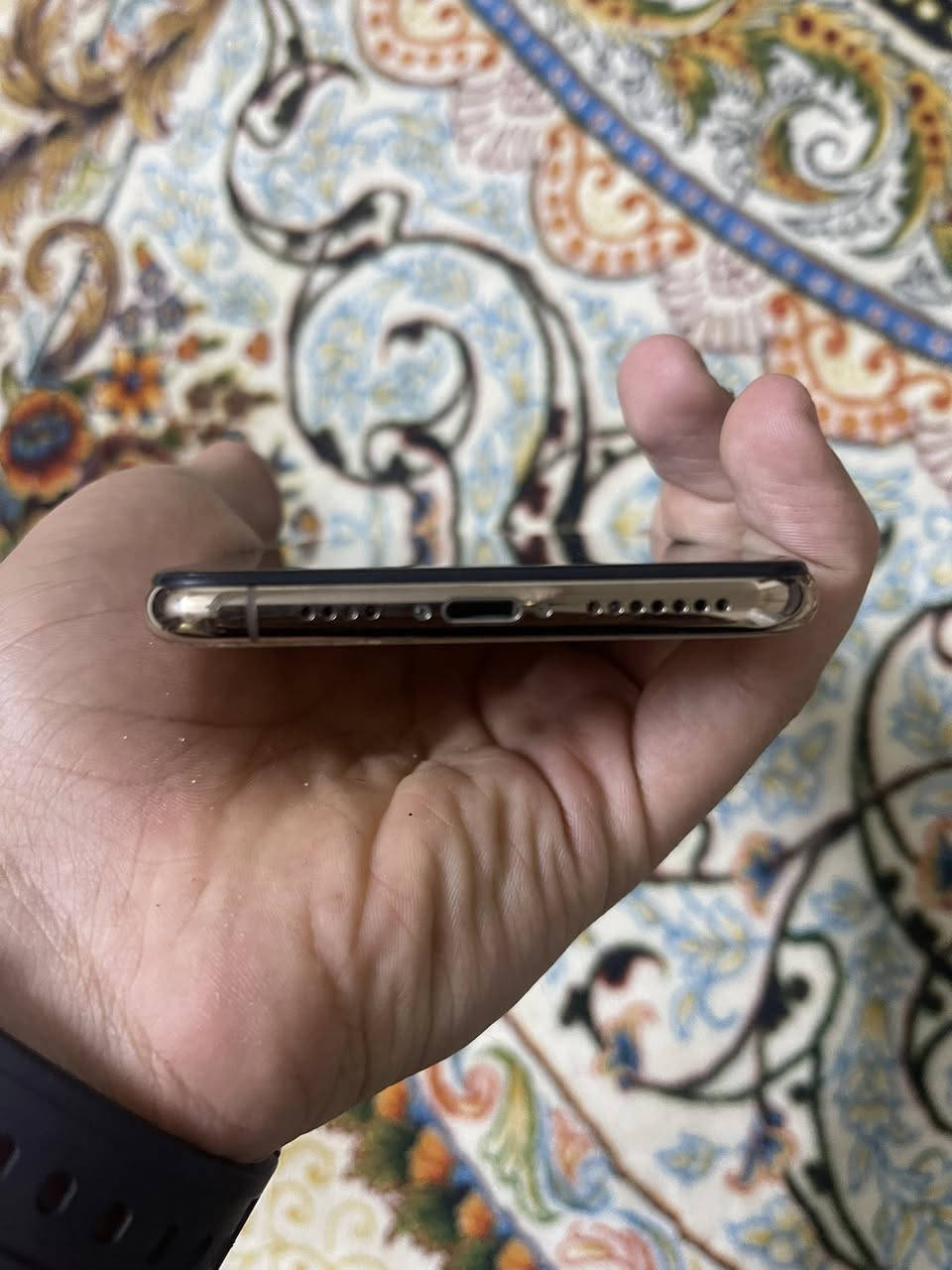 آيفون اكس ماكس تليفون كلش نضيف تليفون بلادي مكفول كفاله عامه من تبديل ذاكره 256 بطاريه 77 نموذج M تليفون بلاد فقط فيس ايدي برمجه يحتاج وضهر مفطر باقي تليفون كفاله مكان بغداد الكرخ سعر 175 وبي مجال بسيط كلش رقم فقط خط وخاص ***********
