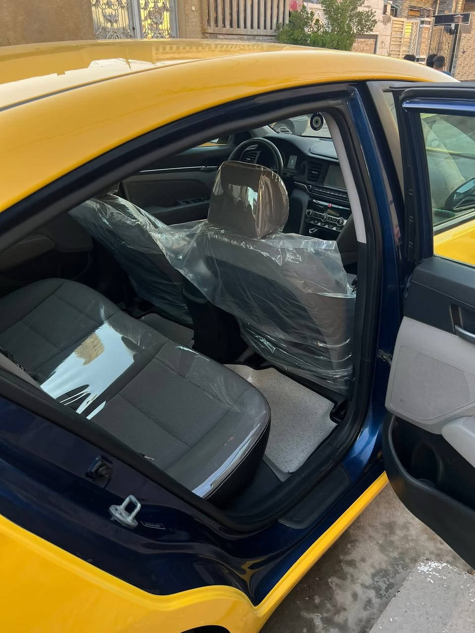 السلام عليكم
النتره 2020
محرك 2000 دوش
صور الحادث مرفقه بلمنشور بدون ايرباك ليبل واحد السياره سنويه وارقام وهزه كامله بسمي مصفره هيئه وغرامات جامه جديده تخم تاير وتخم ويل جديد صبغه جديده السياره دوشمه عام صفاح موس وعضمته جديده صدر كله جديد + مشط ستيرن جديد 
السعر ١٤٢
رقم ***********
