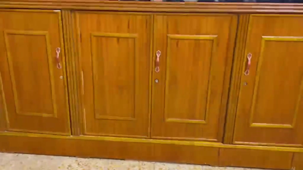 بوفيه مترين مابيها اي ضرر


**إذا كنت صاحب هذا الإعلان وتريد حذفه لأي سبب، رجاءا أرسل رسالة إلى الدعم الفني**