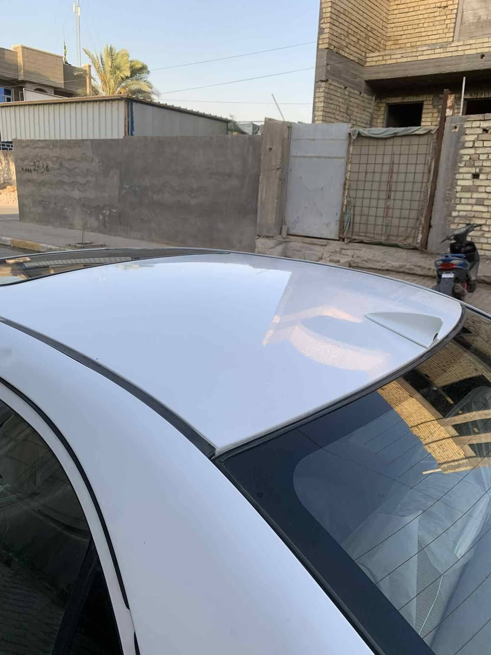 السلام عليكم بي واي دي اف٣ اوتوماتيك واسط محرك وكير جدد والسياره بيها جاملغ صبغ وهلالات تلكيط ونص باب الصدر صبغ وتلكيط يم السلايت روف السعر خاص اتصل وتدلل *********** مكاني الكوت
