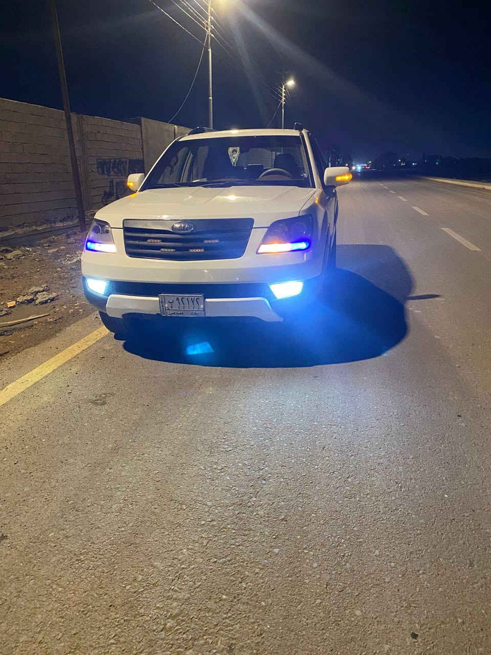 سلام عليكم كيا موهافي للبيع خليجي فول مواصفات بيها باب السايق صبغ أثر شخوط وربع من البنيد باقي السيارة كفالة ماشيه 250 مكينة مكفولة عارضهة 135 بيها مجال قليل رقم الهاتف ***********
