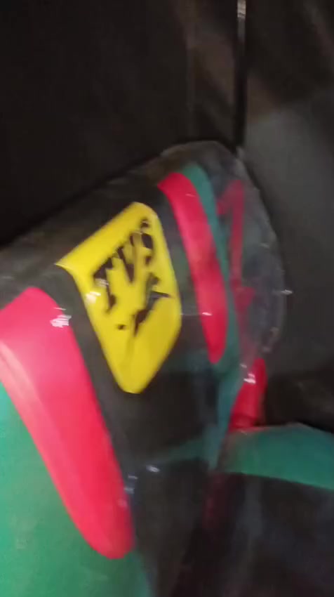 تيك تيك 18 سنويه ***********
