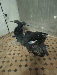 ماكس عدلة • ٢٠٠٩ • بوشه ٤٩