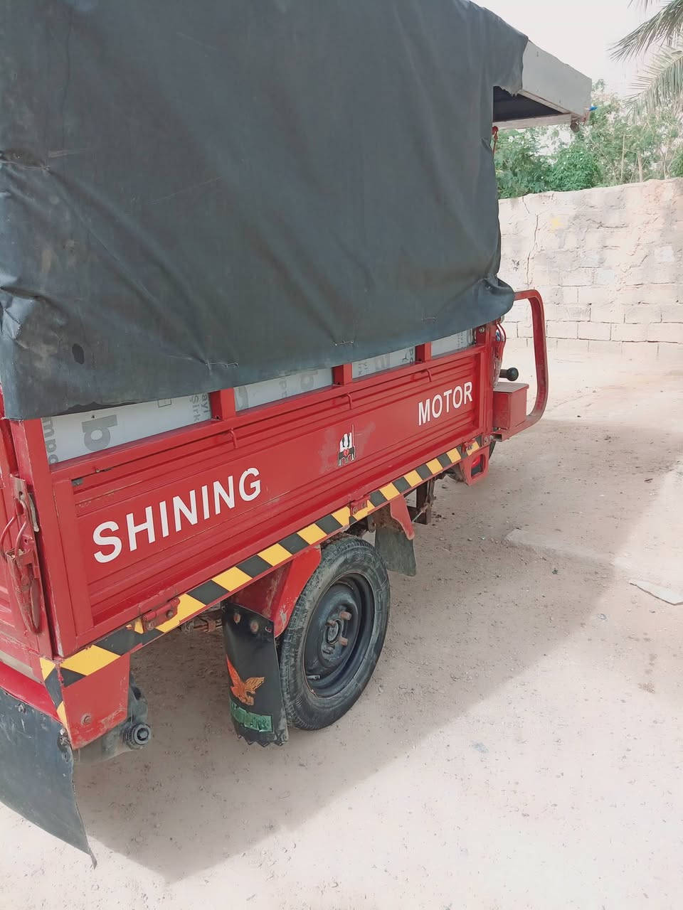 سلام عليكم ستوته للبيع مسجله رقم سنويه جاهزه تحويل ثاني يوم
موديل 22 سعر ٣ ملاين مكاني رمادي خمسه كيلو رقم ***********
