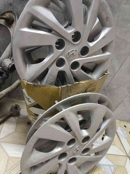 للبيع#ادوات تكم للبيع حداده كاملة
سكنات تكم اصليات
كشافات ملكة  اصليات
حواجب ملكة
السعرمذكور بالصور
المكان بابل
*********** متوفر واتساب
