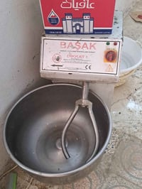 عجانه تاخذ ٢٥ كيلو للبيع 07700881500