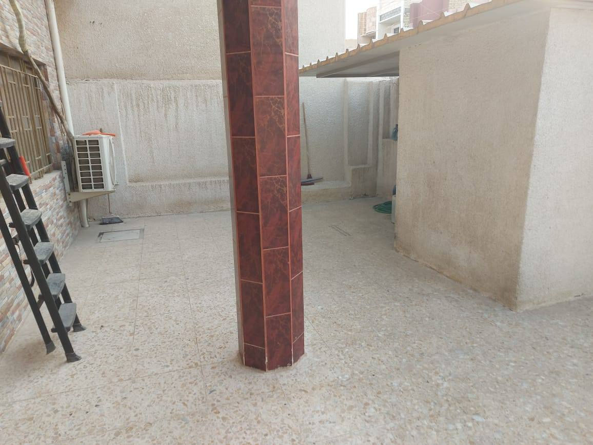 بيت مساحة ١٦٠  طابو ملك صرف سكني منطقة الانتصار
مقابل مستشفى حمادي شهاب 
قبل مرور الحسينيه 
بالمربع الاول قريب ع الشارع العام 
ومسافه ٣٠ متر ع شارع ٢٥ 
طابق واحد
 معروض حصرا لدى مكتب الموسوي للعقار
 للإستفسار الاتصال على الرقم الموجود
 او زيارة المكتب
 ابو فاطمه الموسوي 

***********
