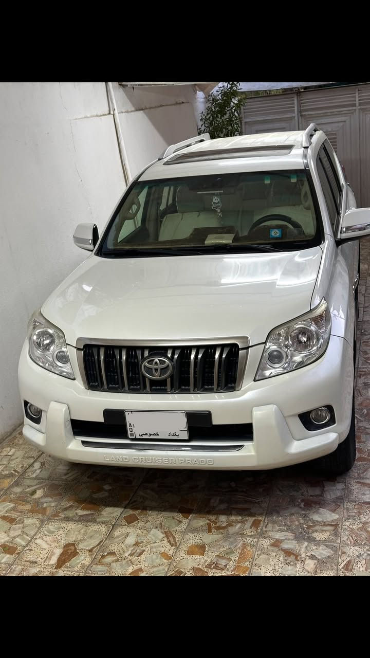 للبيع
تويوتا برادو موديل 2013
فئة TXL
المحرك 6
بصمة وترحيب 
فتحه سقف 
المسافة المقطوعة :130 
السيارة كفالة عامة بالكامل
ما عدا باب الصدر الجهة العكس السايق فقط مصبوغ
سبب الصبغ: أثر دحچة لا أكثر

السيارة نظيفة وجاهزة 
السعر 290
للاستفسار والاتصال
***********
