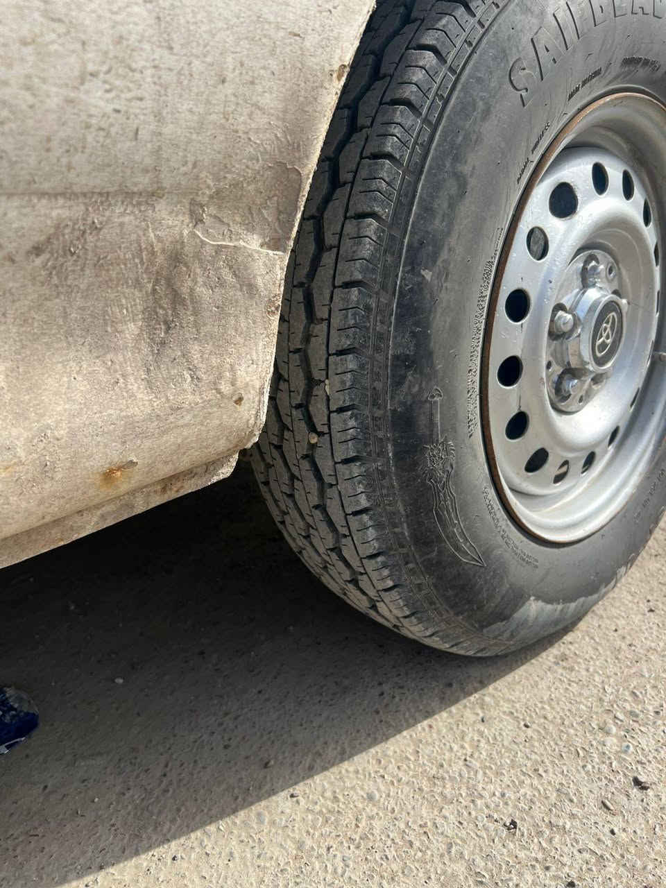 سلام عليكم شباب فتون 2009 تخم تاير جديد مكينة فور واي لا تنقيص ولا تبخير سنوية عظم عاج غرفة ناضيفة رقم احمر اتكفل سرقة وعشائر ريدها 17 ورقة مكاني الدورة حي الصحة ***********6 ضاغطة جديدة سنجيل جديد فيتبم جديد سيارة كلشي ما بيها
