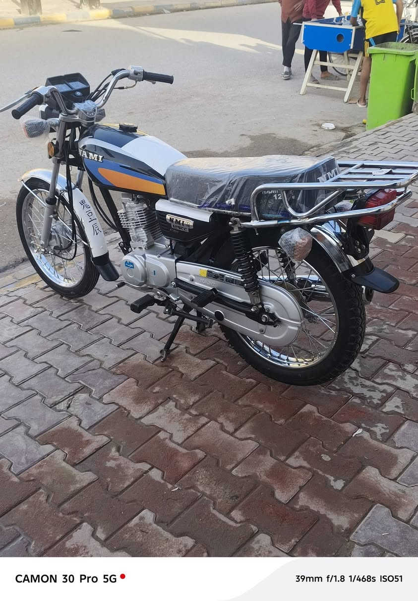 دراجه للبيع مديل 2011ارشا تعميره 25سعر 650وبيها مجال مال ستعجال رقم ***********مو شراي طلع كبل
