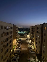 مشكور الادمن الطيب عيوني استاذ عدنا ثلاث شقق للبيع استثمار او سكن أصحا...