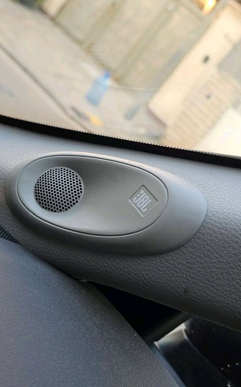 السلام عليكم 
كامري 2023
سياره جديده فول مواصفات 
XSE
سياره لونين 
ماشي 50
حادث موضح بالصوره والباقي كوله كفاله
مكان سياره كربلاء 
***********
السعر 210
