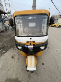 تكتك • اوراق اصلية • تايرات جديدة