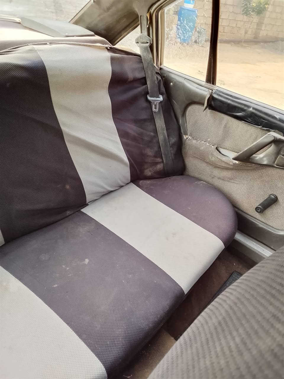 السلام عليكم سياره اوميكا حجم 20البيع السياره  بسمي السعر 22 وبيها مجال كاربون بيها
***********
***********
