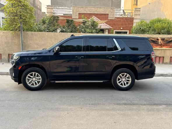 سلام عليكم

تاهو موديل 2021 وارد امريكي داخله كتاب دبلماسي 

تترقم بغداد ومكان السياره بغداد

مواصفات LT المعروفه لون نيلي 

الحادث مثل ماموضح بالصور 
مبدل بيها جاملغ جهه السايق ودعاميه
باب السايق مصلح حار 
والبنيد مصلح بارد 
بدون ايرباك

السعر 370$ ورقه وبيها مجال

للاستفسار:- ***********
