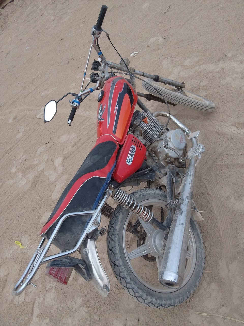 سلام عليكم ورحمه شباب دراجه تايكر 4 كير حلوه ونضيفه بيهه تلحيض الدراجه شلعه وبيه اوراق كامله ب400 وبيه مجال حك الجيه وهاذه رقمي ***********
