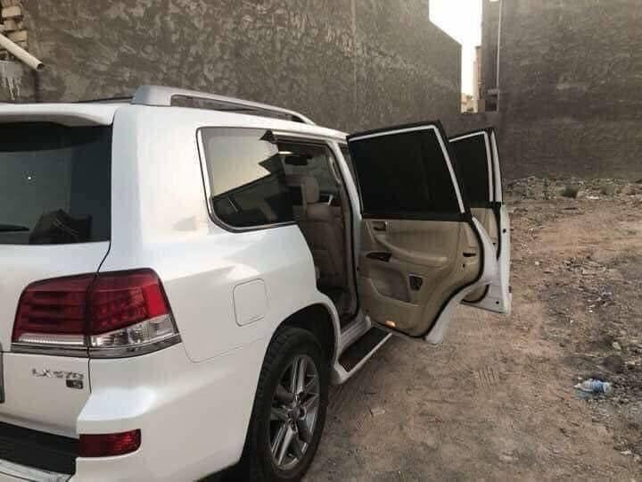 السلام عليكم 
بردات كويتي جميع انواع السيارات تعتيم 100‎%‎
 السعر ٥٠ الف فقط 
يوجد توصيل مجميع محافظات العراق✅
تتوفر جمله الاصحاب المحلات✅
للطلب مراسله الصفحه او الاتصال على الرقم***********واتساب📞
قياسات مضبوطه 100‎%‎
