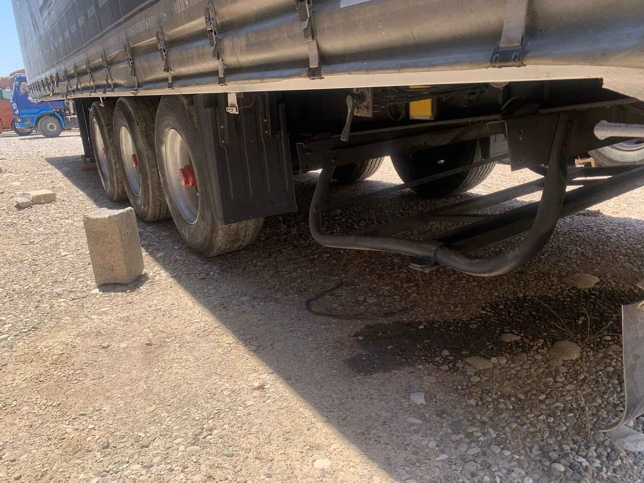 عربانة جادر مسرحي نوع كرون 3 محاور تك تاير نظيف وجاهز للعمل بيها سنوية مرقمة دهوك سنوية وحدها ومكفولة كفالة عامة 

السعر / 75$

اوقات الاتصال من ساعة 9:00 صباحاً حتى ساعة 8:00 مساءاً

بأدارة / سفيان 

***********

***********

***********

عنوان / كركوك شارع المطار مقابل جسر واحد حزيران قرب محطة الانوار

@
