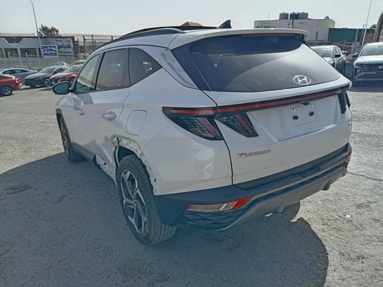 بسم الله الرحمين الرحيم.                                 

نوع السيارة🚘✅ هونداي توسان/  الموديل 2024.     

حجم المحرك🚕🚕🚕2500🚦🚦.                                                                  
   
  مواصفات السيارة ( فول مواصفات) كل المواصفات بيه
السيارة موجود ✅بالاردن  🚗المنطقة الحرة الزرقاء                    

الضرر واضح بالصور ✅ بدون ارباك  🚘السيارة تشتغل وتمشي.   

الاستفسار او التصال  على الرقم  ***********             

او مراسلة واتساب على الرقم الاردني 00962797080658. 

عنوان المعرض🛣️🛣️⬅️شارع 18 شمال المنطقه  الحرة🚗🚗

           (اتصل وتدلل بالخدمة).
