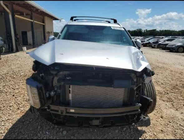 للبيع هونداي بالسايد موديل ٢٠٢٥  عله حادثه ماشيه فقط ١٠٠٠  ألف ميل المنفيس بسمي المكان بغداد حادثه مثل ماواضح 
بالصوره المواصفات مكينه ٦ سلندر ٣٨٠٠  تشغيل بصمتين +بصمه ابواب تشغيل عن بعد كشنات كهربائيه تبريد تدفئه ميمور يكشن VIP منفصل تبريد ٣ مناطق بردات با الأبواب
شاشه عرض على الزجاج (داتاشو) شحن واير لس
٥ كاميرات ٣٦٠ درجه + رادارات كامله حساسات أمامي خلفي
جنطه كهرباء شفتات على الستيرن كيجات الكترونيه سايد بريك بصمه أوتر هولد قياده ذاتيه ٥  أنضمه قياده تبريد مركزي السياره كولش نضيفه متحتاج شي تفحص وتتوكل عاله الله رقم ***********
