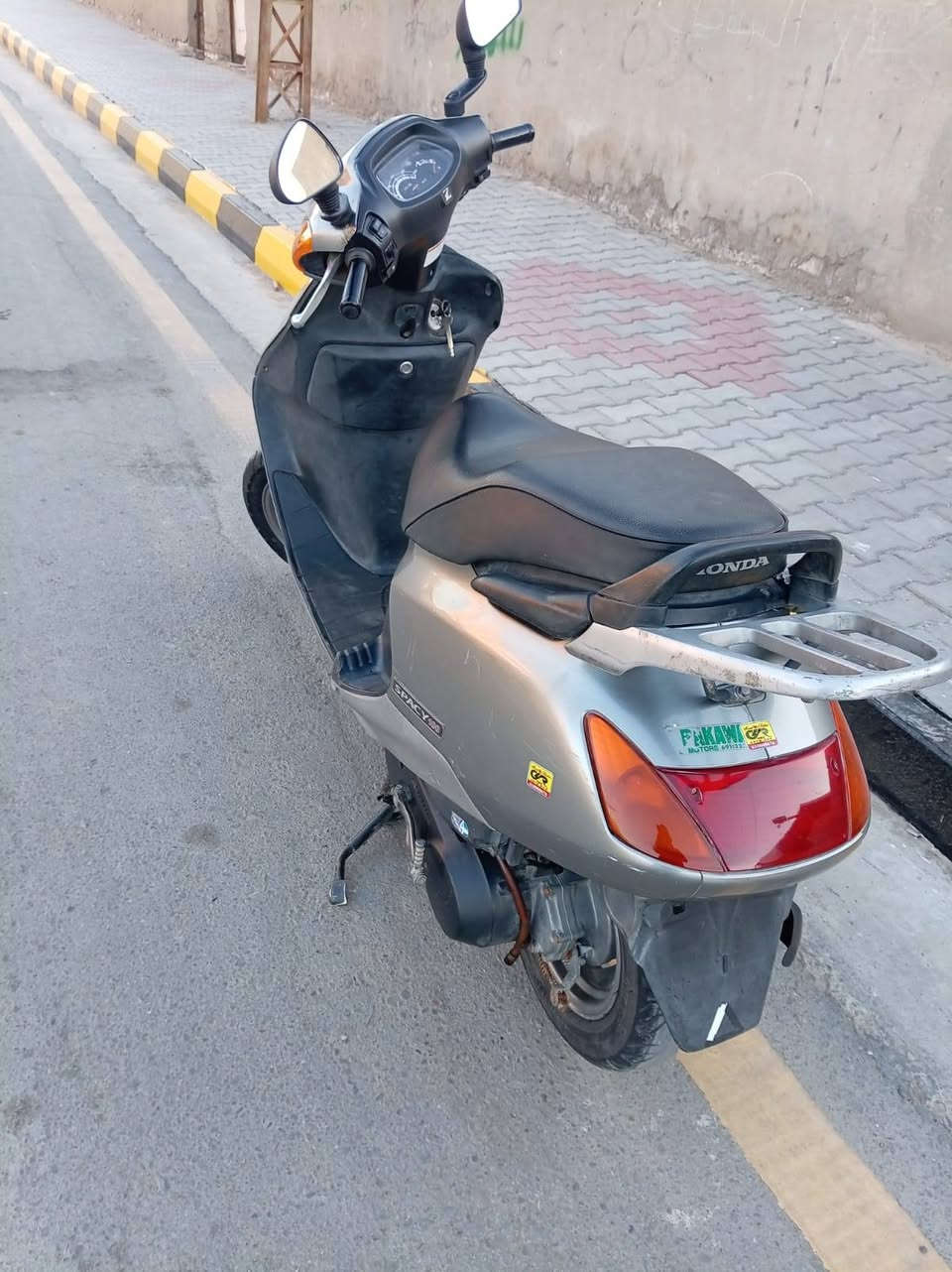 دراجه. اسبيسي. ياباني كلهه على. البلاد مامفتوحها لسعر. ٨٥٠ مكان الكوت


**إذا كنت صاحب هذا الإعلان وتريد حذفه لأي سبب، رجاءا أرسل رسالة إلى الدعم الفني**