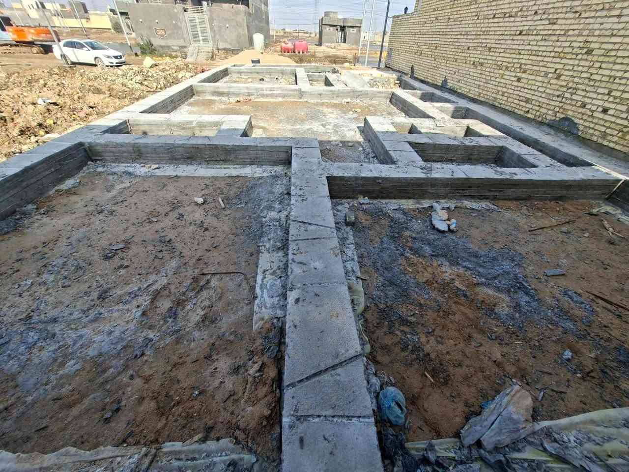 #للبيع 
هيكل مسكوف بالزهور 
٢٠٠م حر غير مطلوب معالجة الارضية جلمود وسبيس وحدل السعر ١٠٥ مليون مع المجال والتفاوض والسعر النهائي مع صاحب العقار مباشر .

#للاستفسار اكثر يرجى مراسلة الصفحة او الاتصال على الرقم *********** او زيارة مكتبنا الواقع في : السماوة - حي العسكري - مقابل صيدلية التفاح الاخضر ومجاور صيدلية الاريج .
