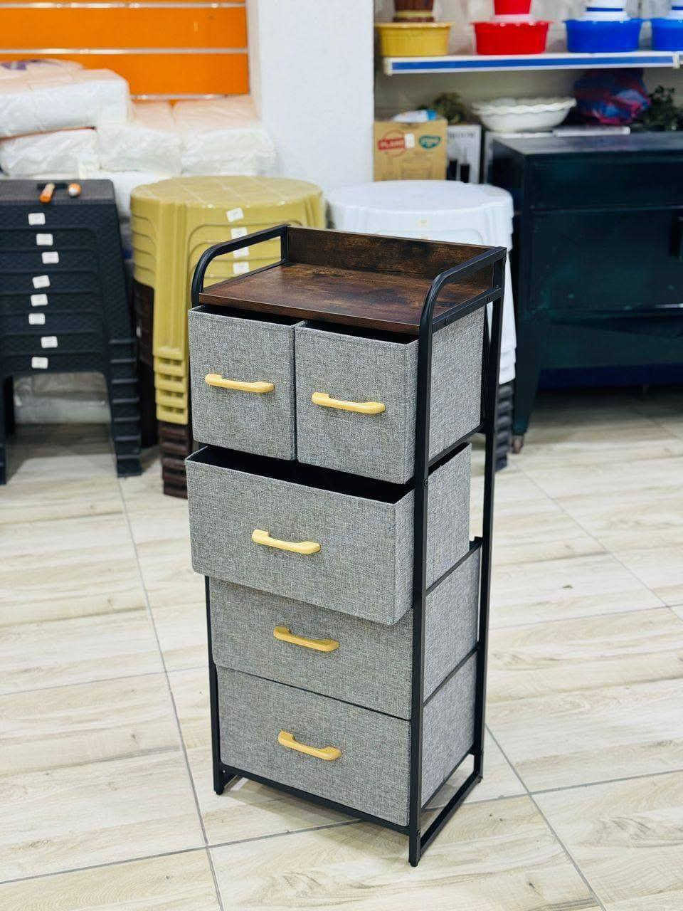 للبيع جداد بالكرتون المعني بأشي يحاكيني مسينجر لسرعة الرد


**إذا كنت صاحب هذا الإعلان وتريد حذفه لأي سبب، رجاءا أرسل رسالة إلى الدعم الفني**