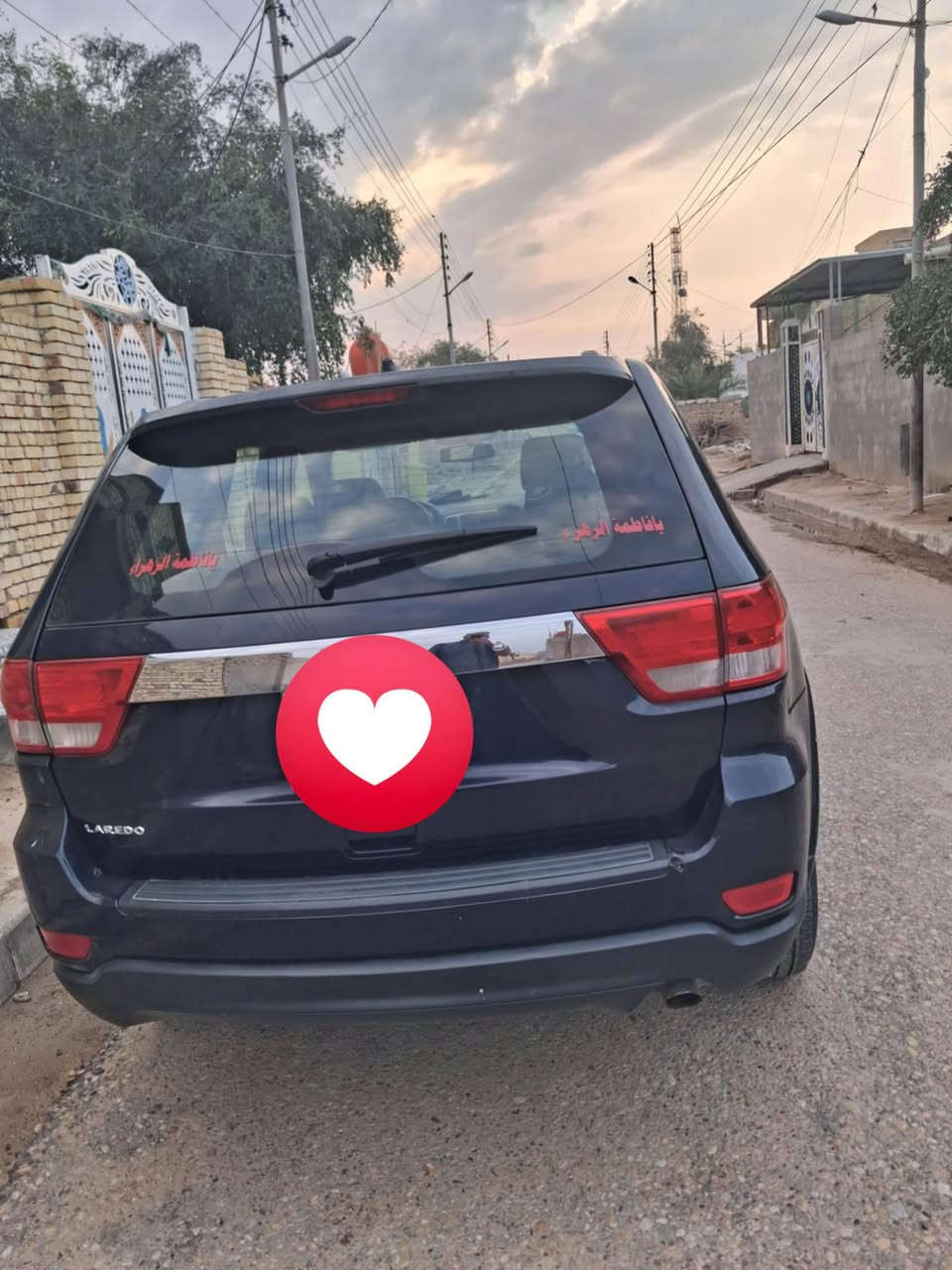 جيب لاريدو  موديل 2012 سياره جديده حلوه كصه جنطه متومه سليمانيه رقم وشاصي وسنويه جاهزه من طول لطول مكانه ميسان المجر لاستفسار لاتصال ع رقم *********** السعر 70 وبيه مجال
