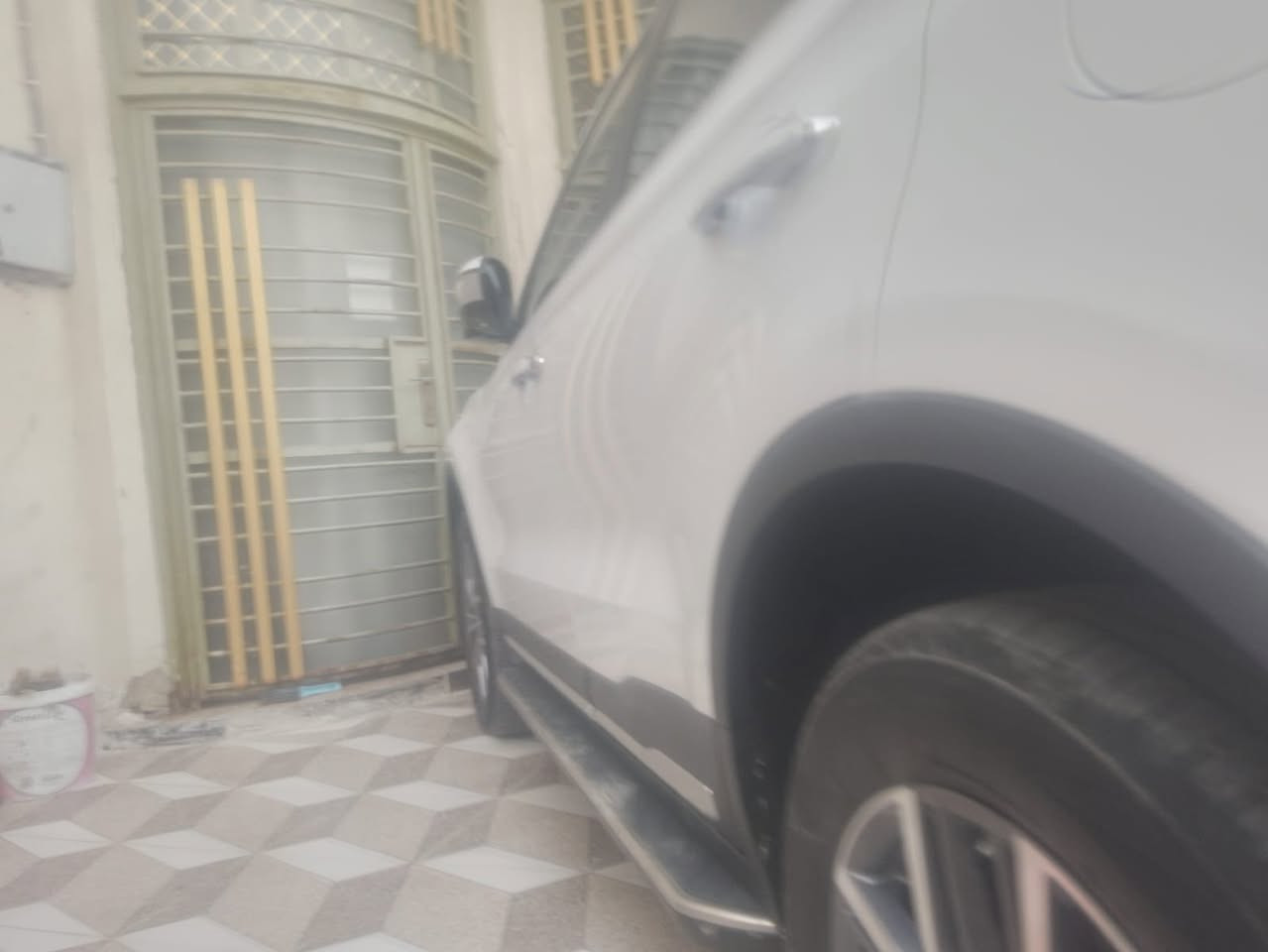 سلام عليكم جيلي البيع 2023 اخت زيرو رقم بقداد حره تحويل ثاني يوم السعر 24 مليون وبيها مجال قليل بكان سياره بصره ابو الخصيب ***********
