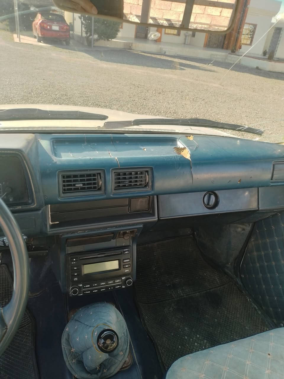 السلام عليكم ..للبيع بيكم سيارة اصلي كروسيدا موديل ٨٨ نظيفة بدون صبغ وبدون دواخل وبدون تبديل محرك مامفتوح نمره 5  كير سيارة عل ابلاد رقم صلاح الدين صدامي تخم تايرات جديدة السعر ٤٤ وبيها مجال... ملاحظة نظيفة حيل..المكان الشرقاط للاستفسار ***********/// ***********
