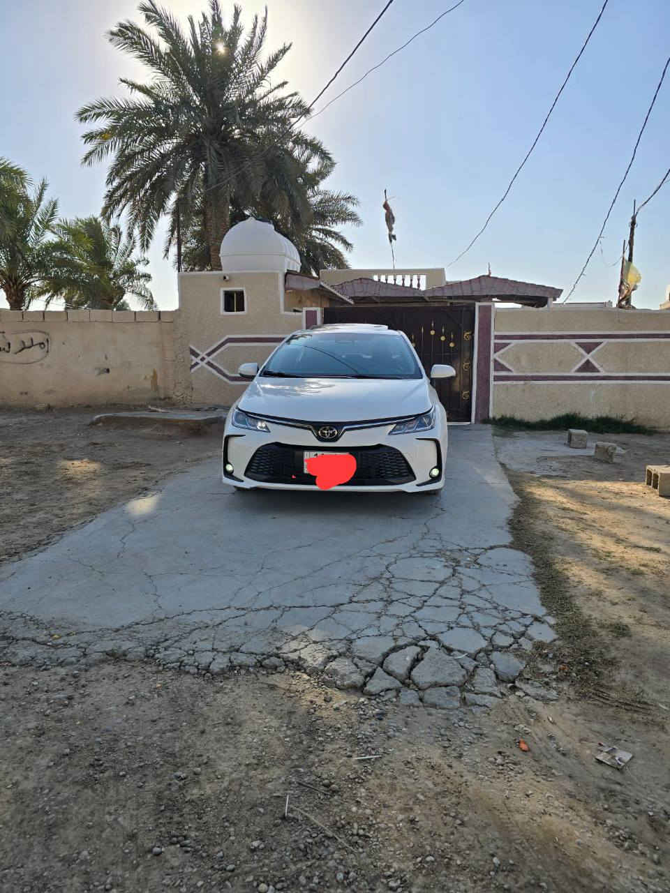 سلام عليكم 
كورلا 2025 شكل الخليجي 
موصفات سيارة 
جلد اسود فتحة 
ماشية 15 ألف 
سيارة مكفولة 
معروف موصفات كورلا 

عنوان 
زيونة ملعب الشعب

رقم
***********
