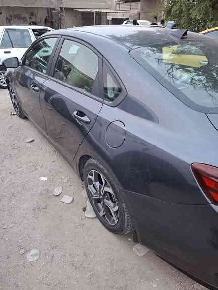 كيا فورتي 2020 للبيع
لون نفطي سياره جاهزه بدون نواقص بدون ايرباك 
حادث فقط جاملغ بدون دواخل 
المواصفات العاديه 
ماشيه 37 ميل 
رقم سليمانيه تحويل مباشر 
تحديد مسار مانع انزلاق تنبيه تصادم من الامام 
تدفئه تبريد فول 
محرك 2000 دوش مكفول
كير CVT مكفول 
السعر ب 143 وبيها مجال 
العنوان بابل المسيب 
للاستفسار *********** بي واتساب
