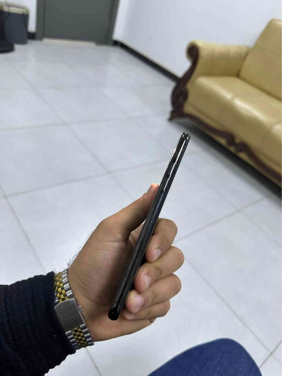 ايفون ١١ برو ماكس. ذاكره ٢٥٦. للبيع 

شاشه مبدل ٣ خيارات نوعيه حلوه بدون مشاكل 
بطاريه جديده 
فيس ايدي واكف 

  بدون مشاكل ثانيه 

المكان بغداد

السعر ٢٠٠ الف 

*********** بغداد, العراق
