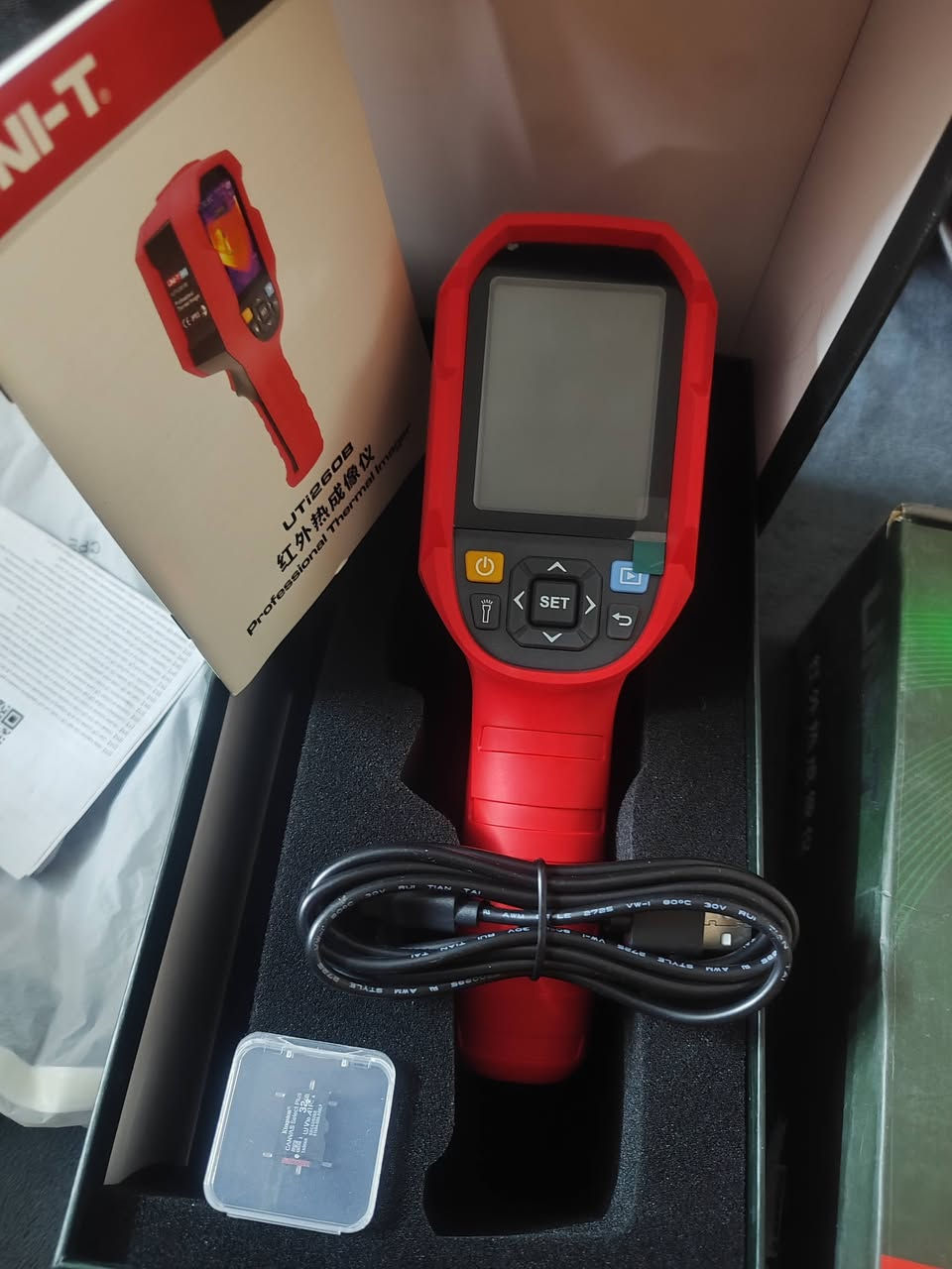 شوفولي هاي الحلويات السعر على الخاص


**إذا كنت صاحب هذا الإعلان وتريد حذفه لأي سبب، رجاءا أرسل رسالة إلى الدعم الفني**