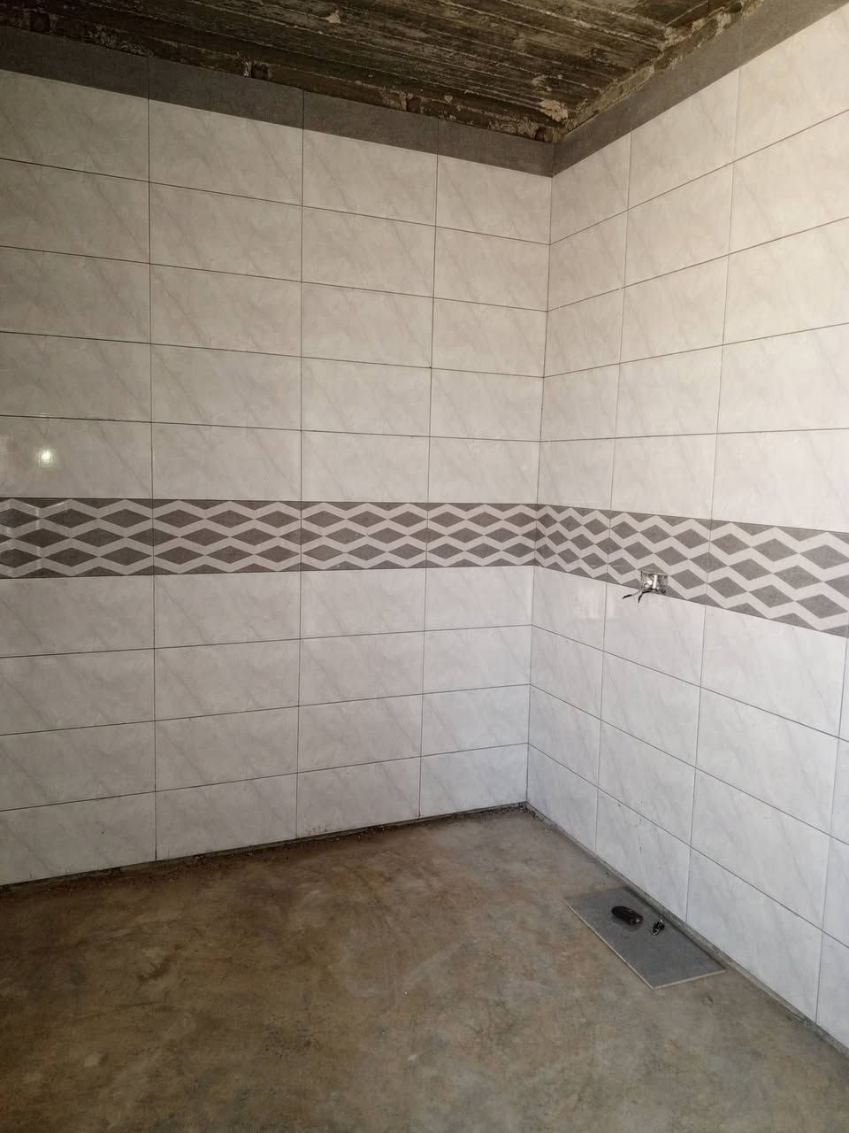 كادر شغل سيراميك في بيجي ونواحيها خابر ودلل *********** تسليم مهندس
