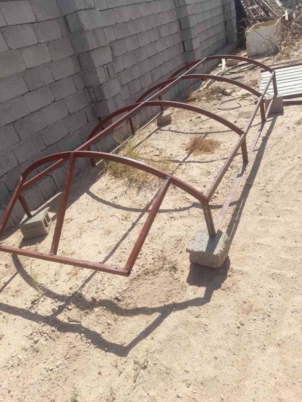 سلام عليكم جادر جلد كيه فحل مع الأقواس كامل جديد سعر مناسب كربلاء *********** للبيع
