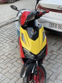 سكنس GT ليثيوم بعدها زيرو فول مواصفات ملف ٢٠٠٠ بلوتوث وبيها صوت لبطحه ...