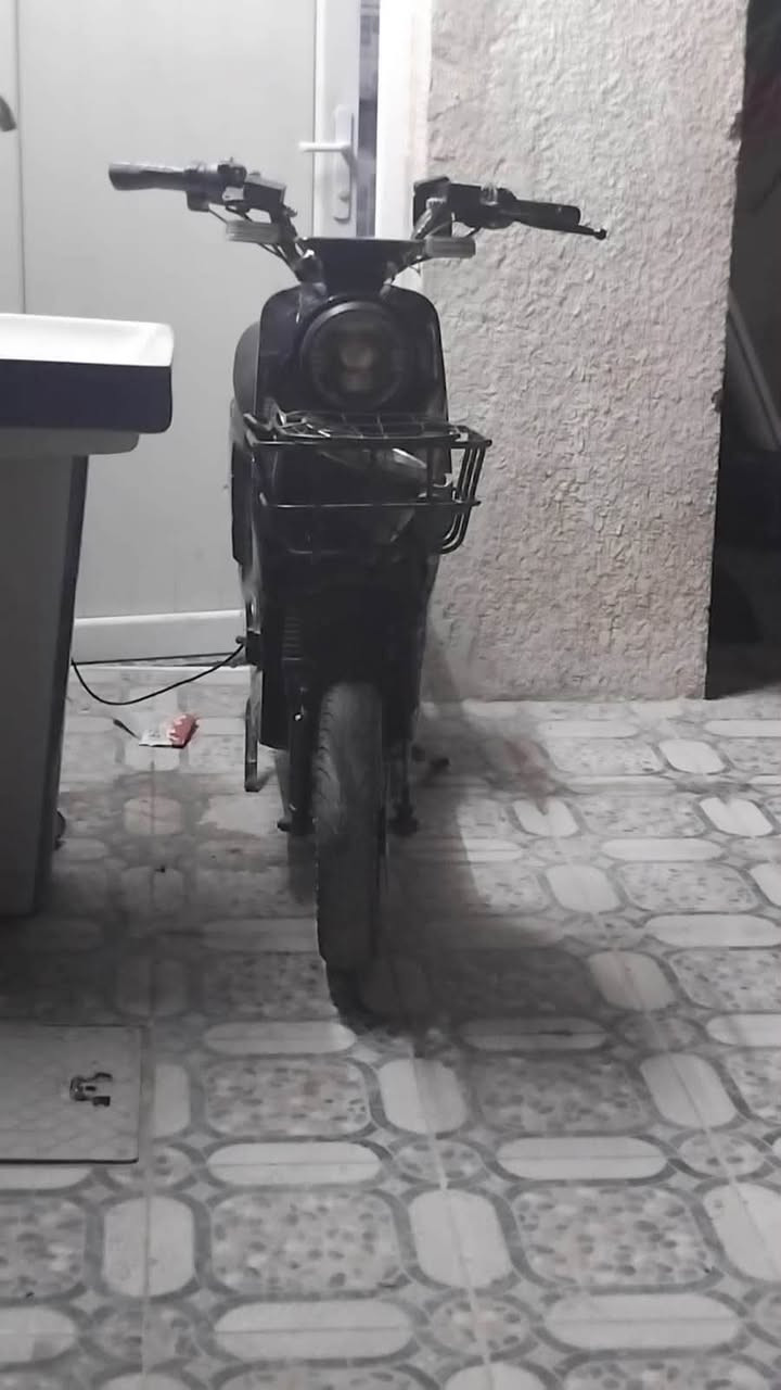 R 10
5 بطاريات
السعر 275 وبيها مجال


**إذا كنت صاحب هذا الإعلان وتريد حذفه لأي سبب، رجاءا أرسل رسالة إلى الدعم الفني**