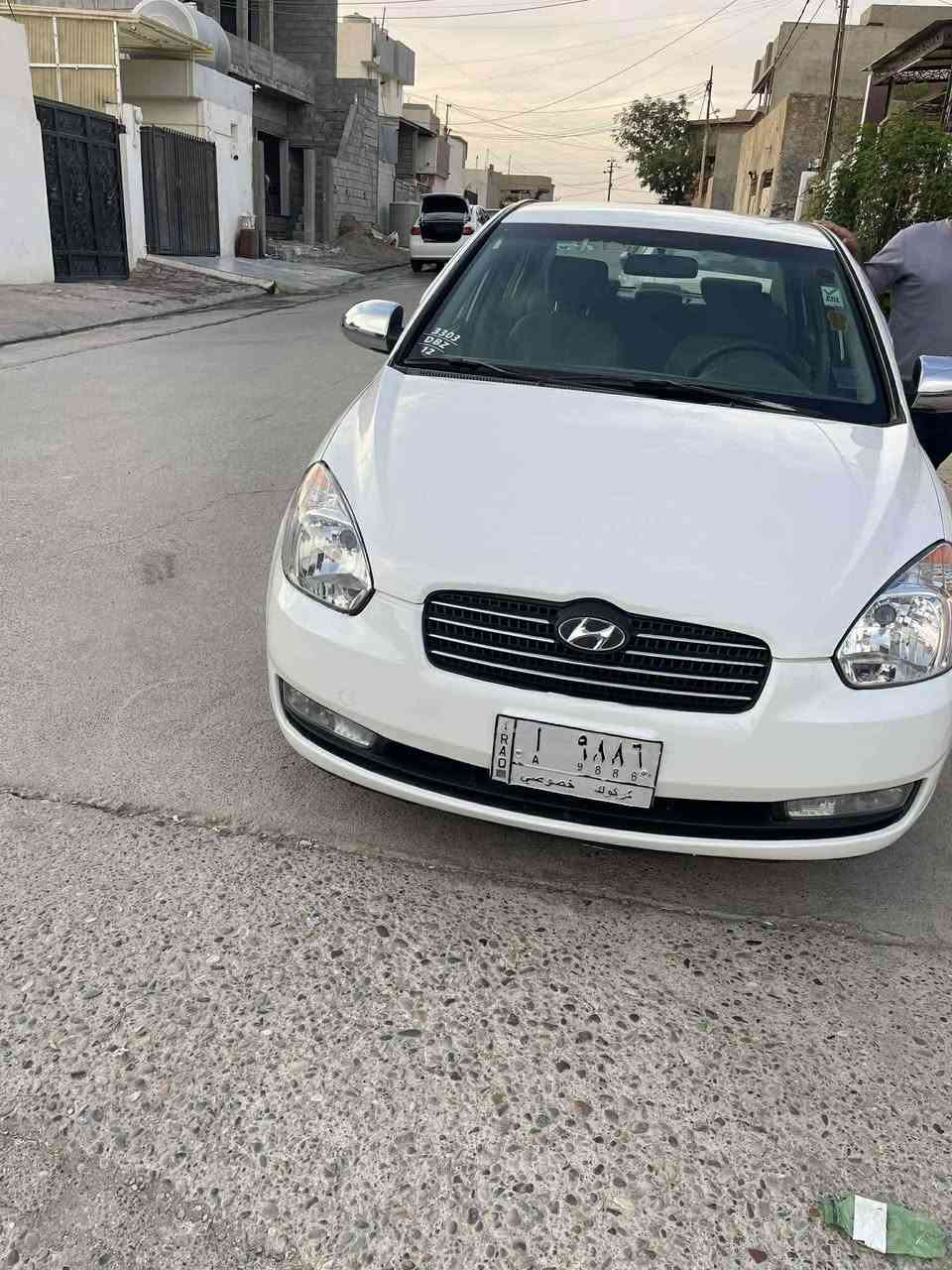 سلام عليكم 

اكسنت للبيع 
موديل 2009 
لون الابيض 
گير عادي 
نظام خليجي 
محرك 16 
شاشة ايبات و كامير 
رقم كركوك 
سنويه لحد 2027 مشروع وطني 
كير محرك بشرط 
4 تايرات جديد 
ضررها ربع جاملغ صبغ 
مكان كركوك 
سعر 83 وبيها مجال 
***********
*********** كركوك, العراق
